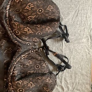 Lace straps bra